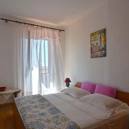 Casa de Férias Ferienhaus In Mit Privatem Parkplatz *